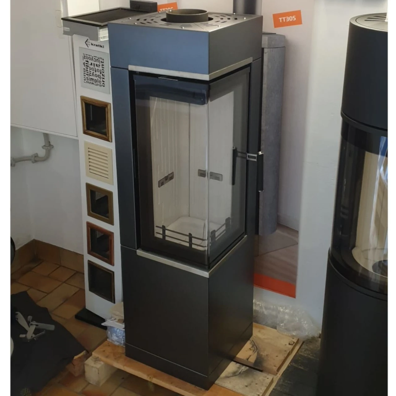 Ausstellungsstück Designer Eck-Kaminofen Aries 3E 6kW 7 Ausstellungsstück Designer Eck-Kaminofen Aries 3E 6kW – Bild 5