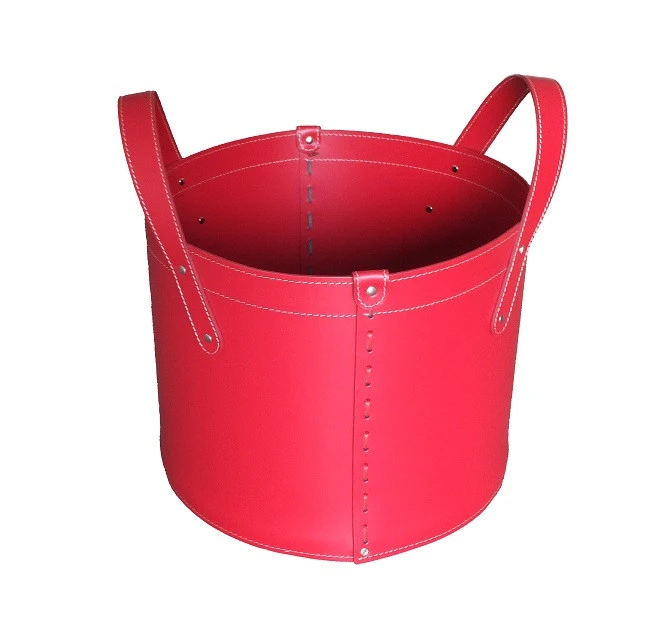 Designer Holzkorb Tonda Mini Rot Aus Regeneriertem Leder Mit Rollen 5 Designer Holzkorb Tonda Mini Rot Aus Regeneriertem Leder Mit Rollen – Bild 3